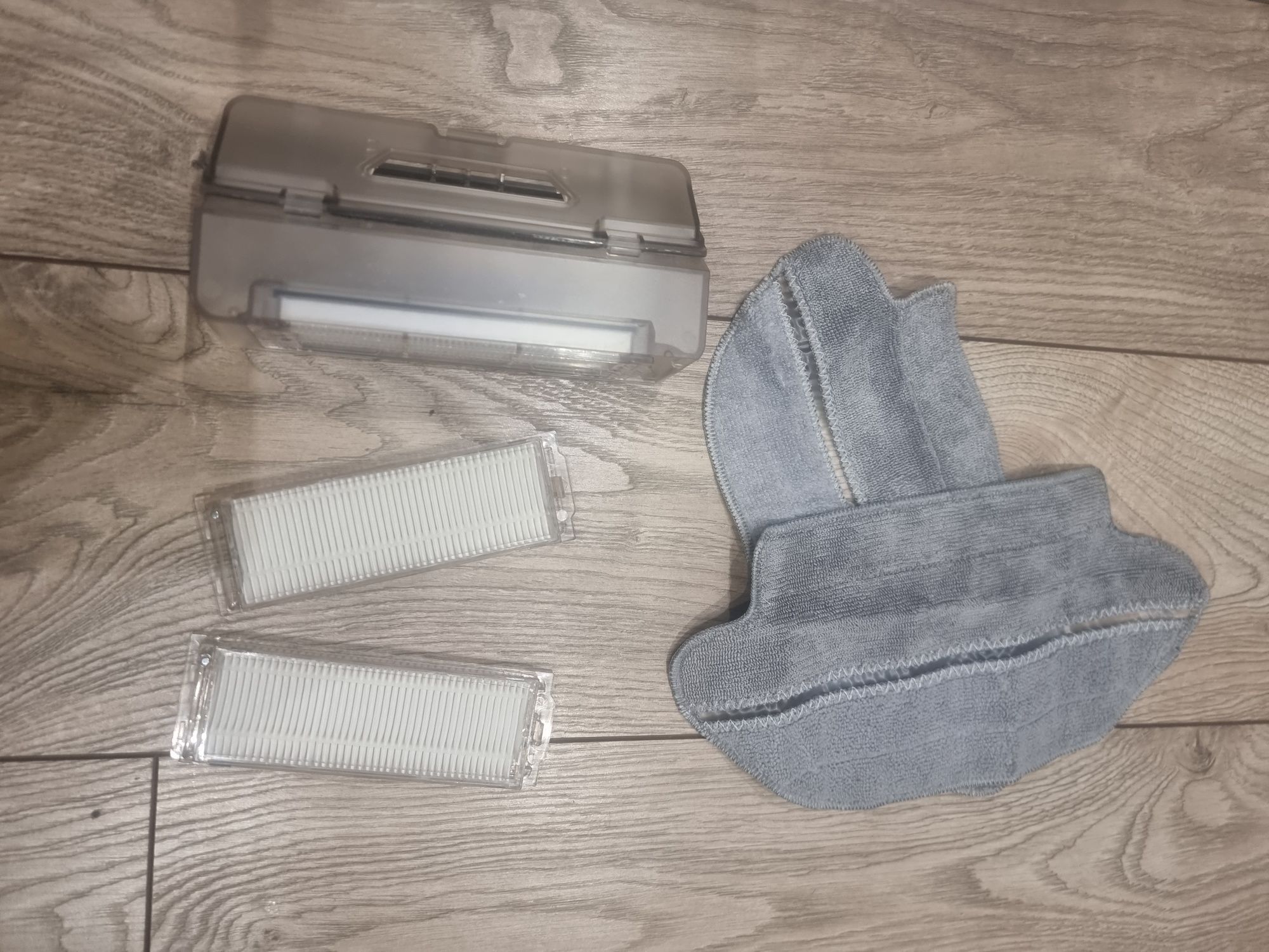 Robot sprzątający Xiaomi Mi robot 2 Pro z funkcją mopowania.