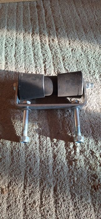 Rolki kilowe do przyczepy podłodziowej.