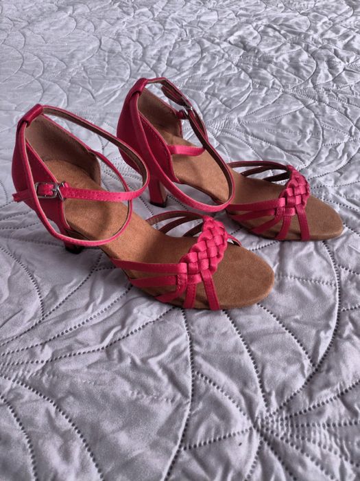 Buty na obcasie czerwone 37 do tańca i nie tylko