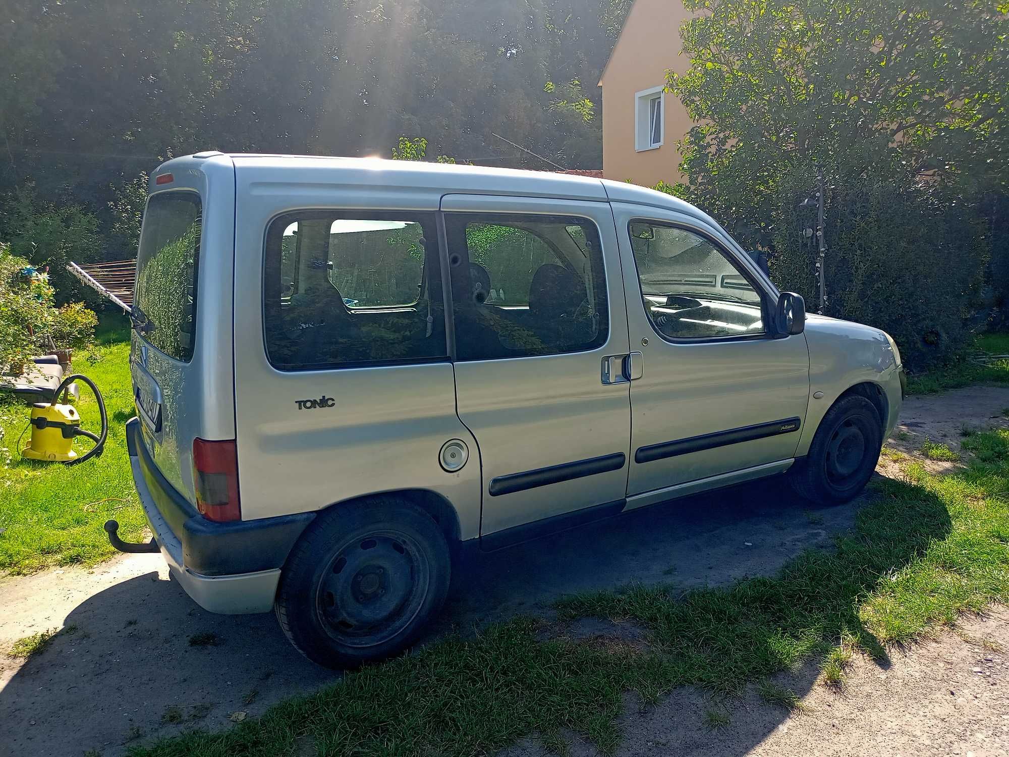 Citroen Berlingo 2.0HDi 90km,długie opłaty,dostawcze do pracy