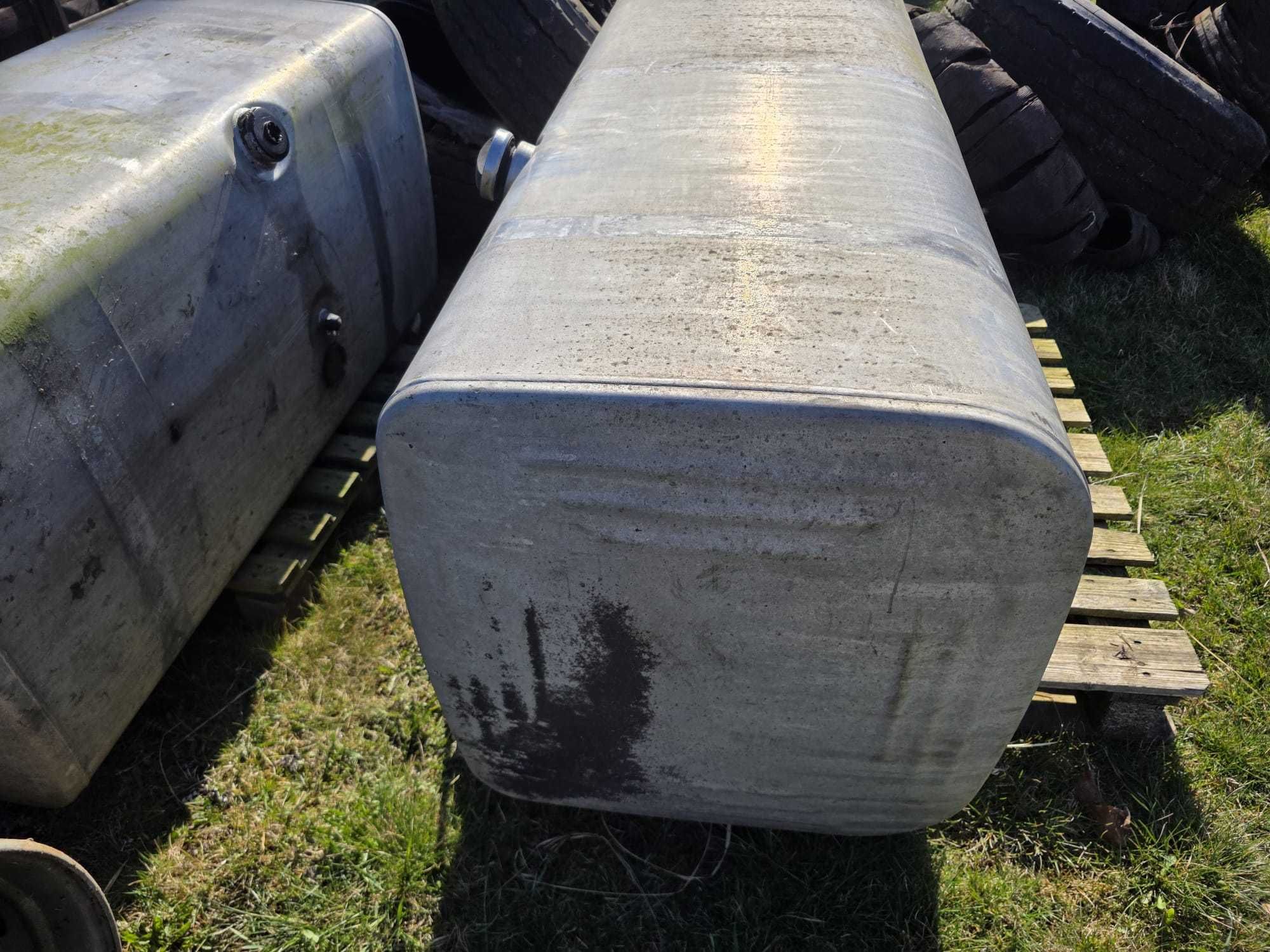 Zbiornik bak Paliwa 600 Litrów scania