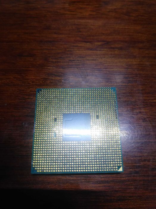 Продам ryzen 3 2200g