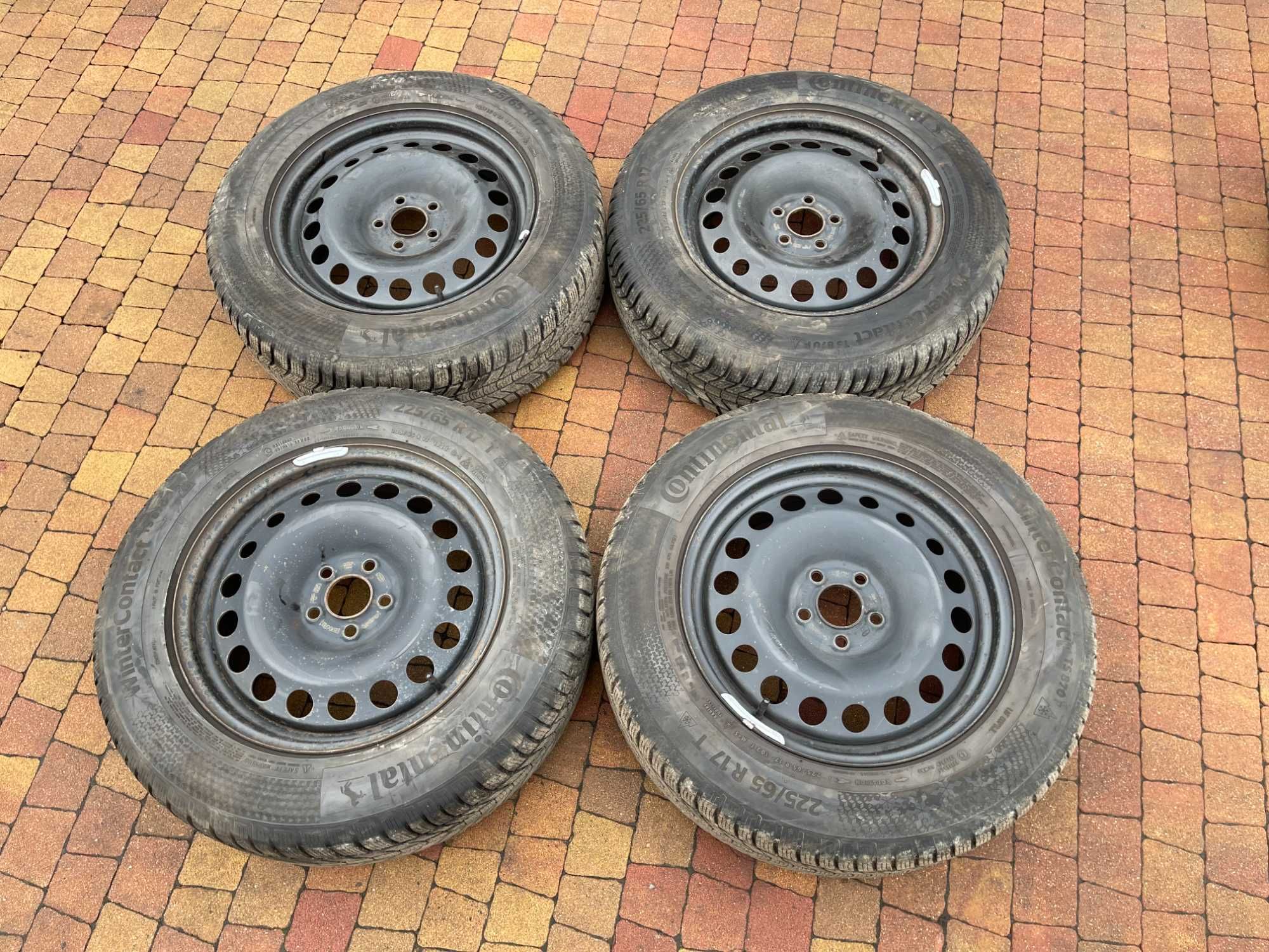 3757. Koła zimowe Kuga III Escape 5x108 225/65/17 Continental 2023r