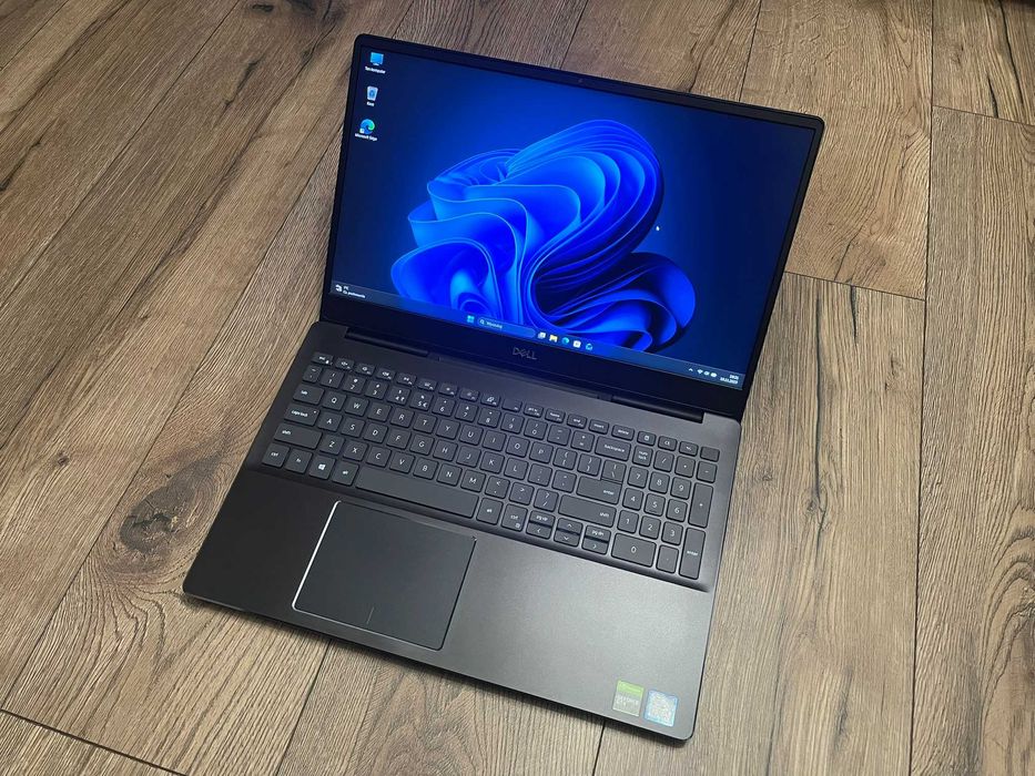 Dell Vostro 7590 i7 Nvidia GTX 1650 32GB RAM 2x NVMe 512GB