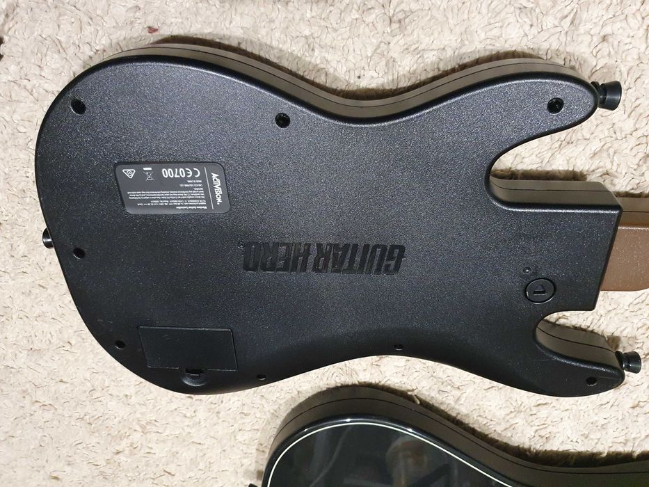 GITARA GUITAR HERO LIVE PS3 Playstation cena za 2 sztuki