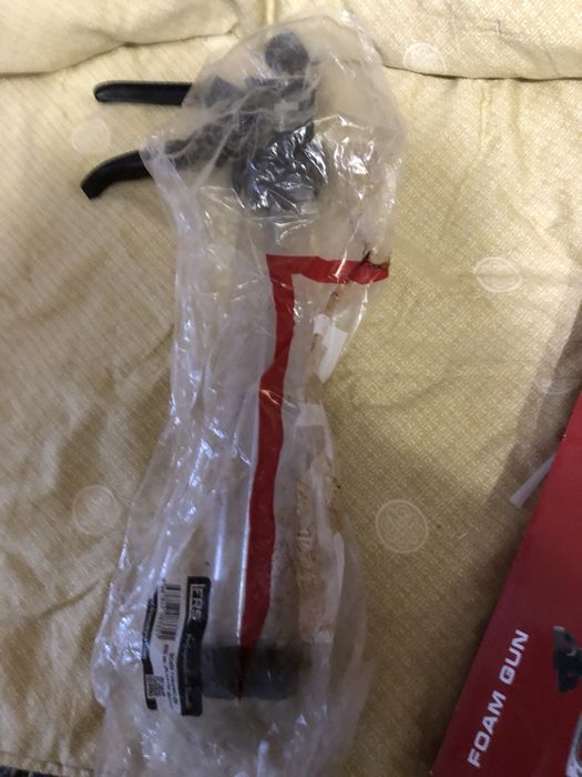 Пристолет и ножовка по пенобнтону