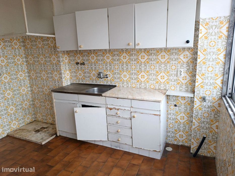 Apartamento T2 com varandas - Samora Correia