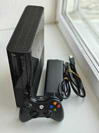 Xbox 360 e 250Gb