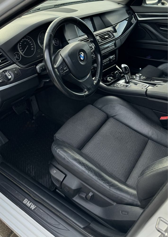 BMW 525d, F10, 2012