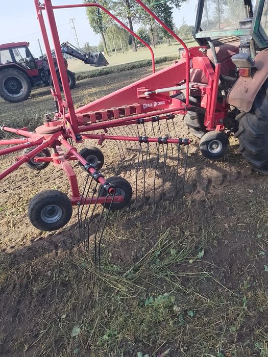 Zgrabiarka metal-technik