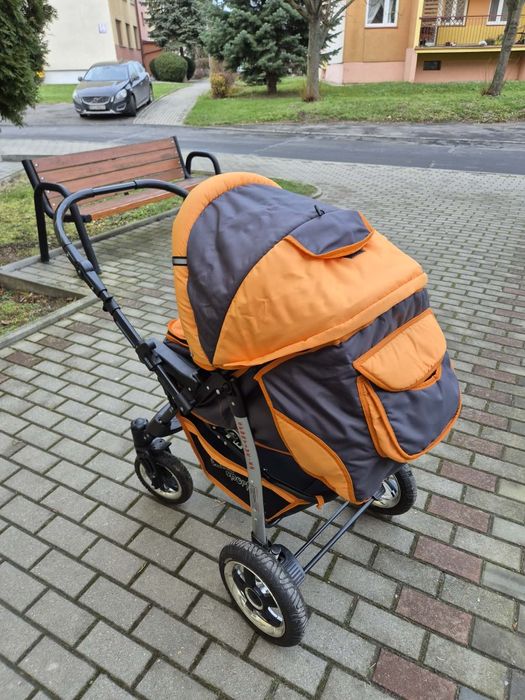 Wózek dla niemowlaka 2w1