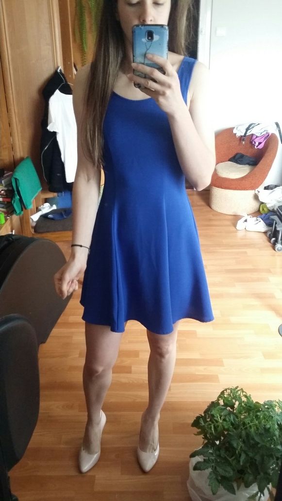 Chabrowa niebieska rozkloszowana basic sukienka hm 36