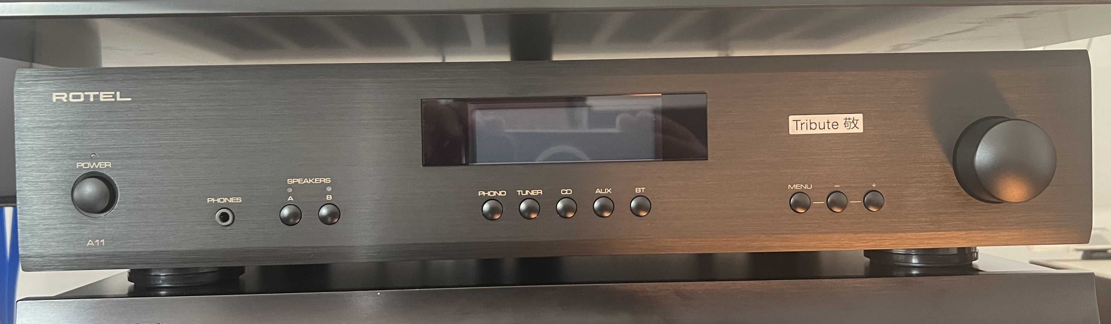 Amplificador Rotel A11 Tribute - Edição Especial - 450€!