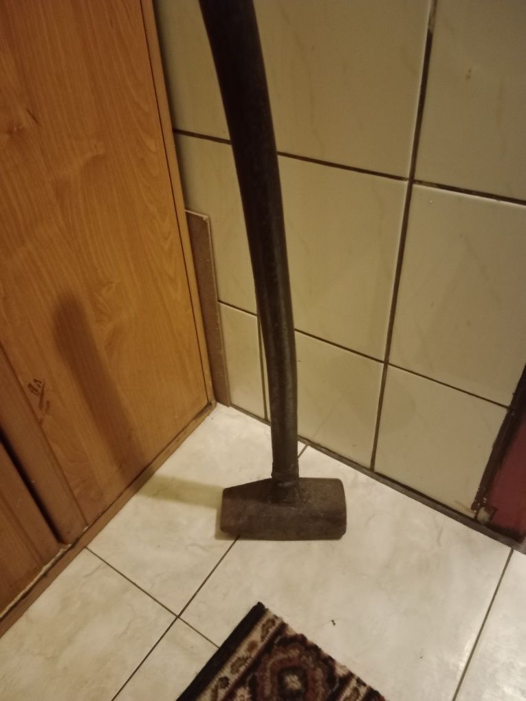Młot 5kg że spawaną raczką