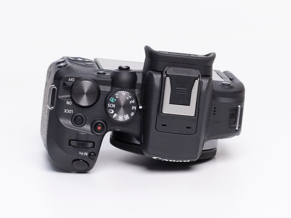 Canon EOS R10 як новий