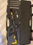 Airsoft M4 com mags de glock
