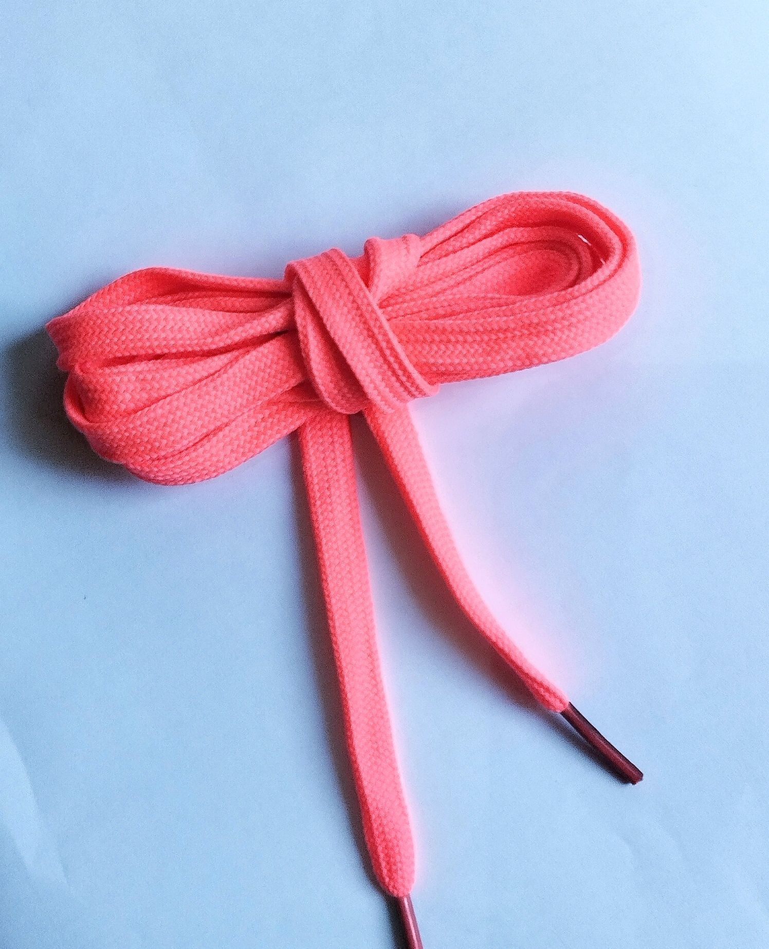 Шнурки неонового корралово-розового цвета