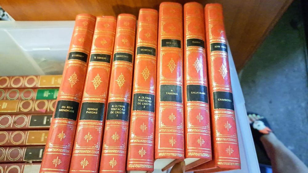 Várias obras completas e livros