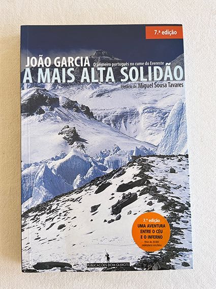 Livro "A Mais Alta Solidão – O Primeiro Português no cume do Evereste"