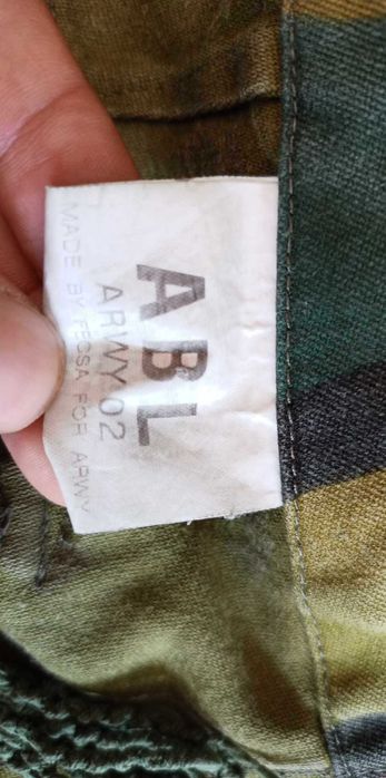 Spodnie Armia Belgia Jigsaw camo r.M/L pas 88 Unikat