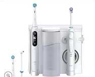 ORAL-B® Oral Health Center Munddusche und elekt. Zahnbürste iO6 im Set