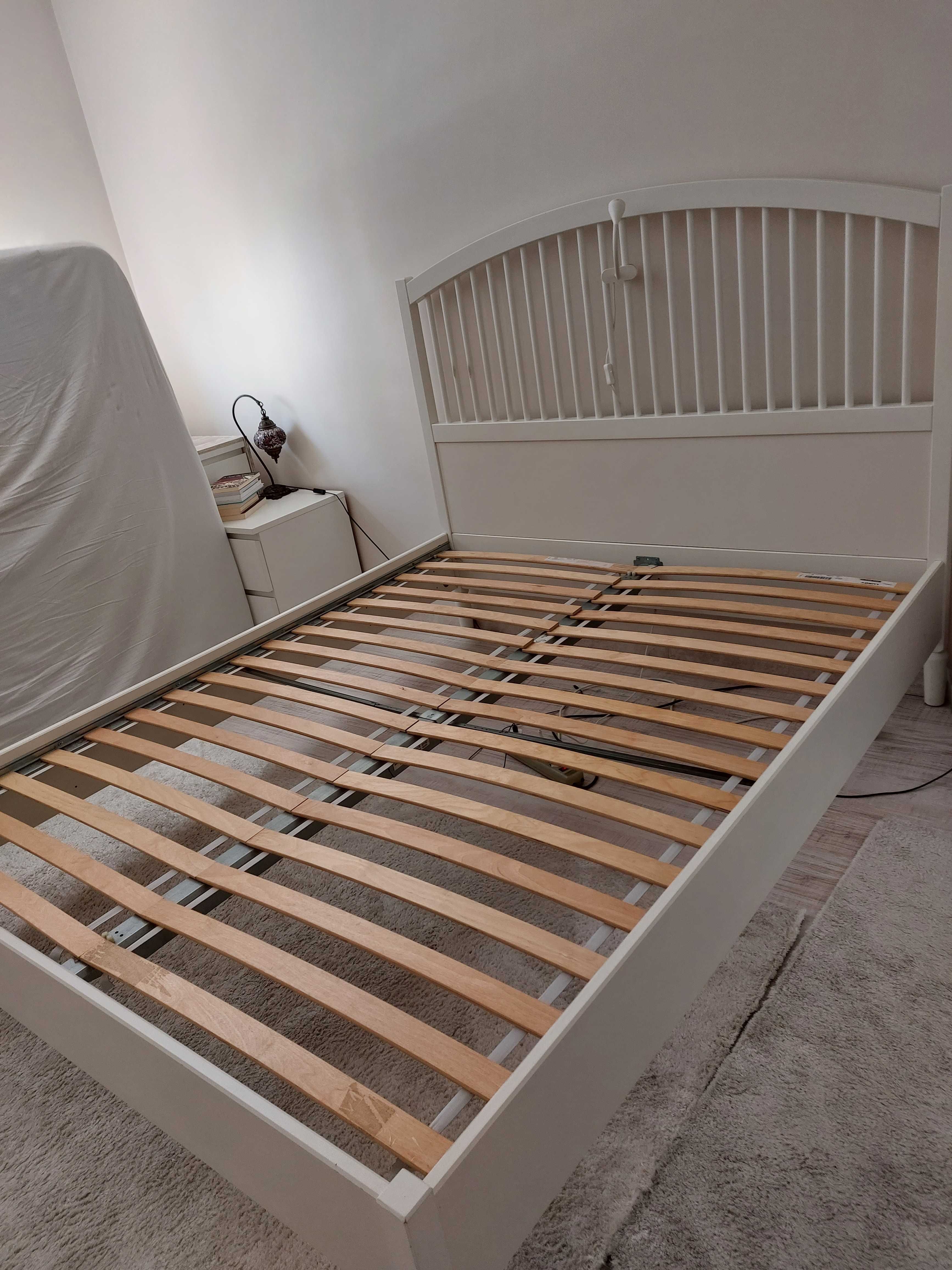 Cama madeira vintage branca ikea 200cm x 160cm