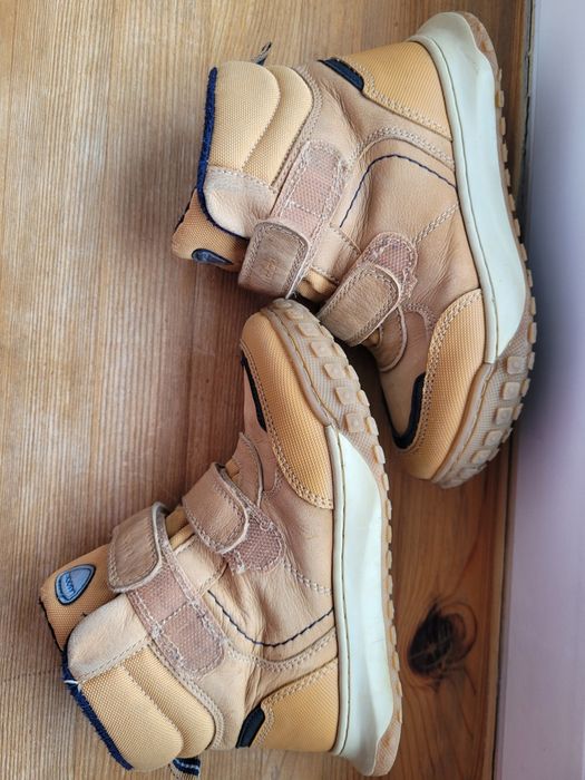 Buty r.29 Lasocki przejściowe