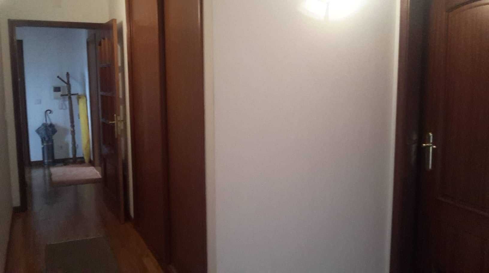 1-2 quartos vagos para estudantes (f/m) - Apartamento T3 Coimbra
