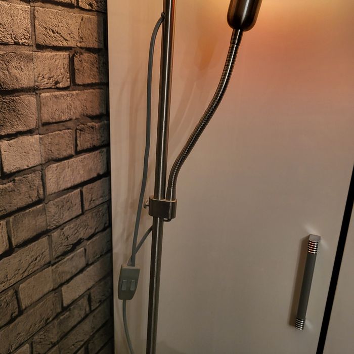 Lampa stojaca podłogowa