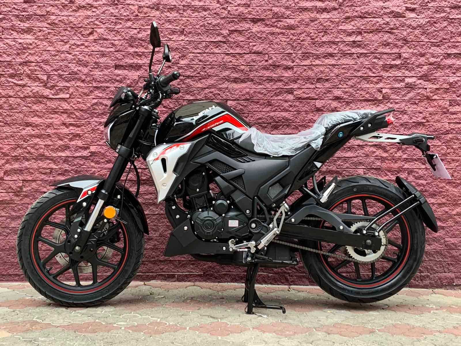 Мотоцикл LIFAN SR220