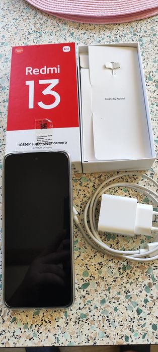 Xiaomi MI 13 sem marcas de uso
