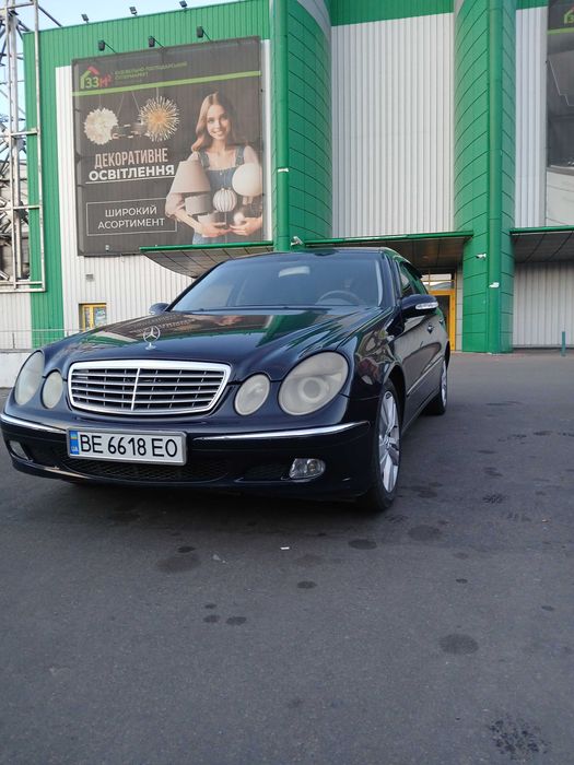 Mercedes-Benz E-Class w211