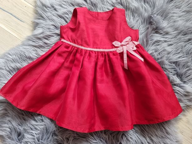 Sukienka czerwona 3 - 6 miesięcy 68