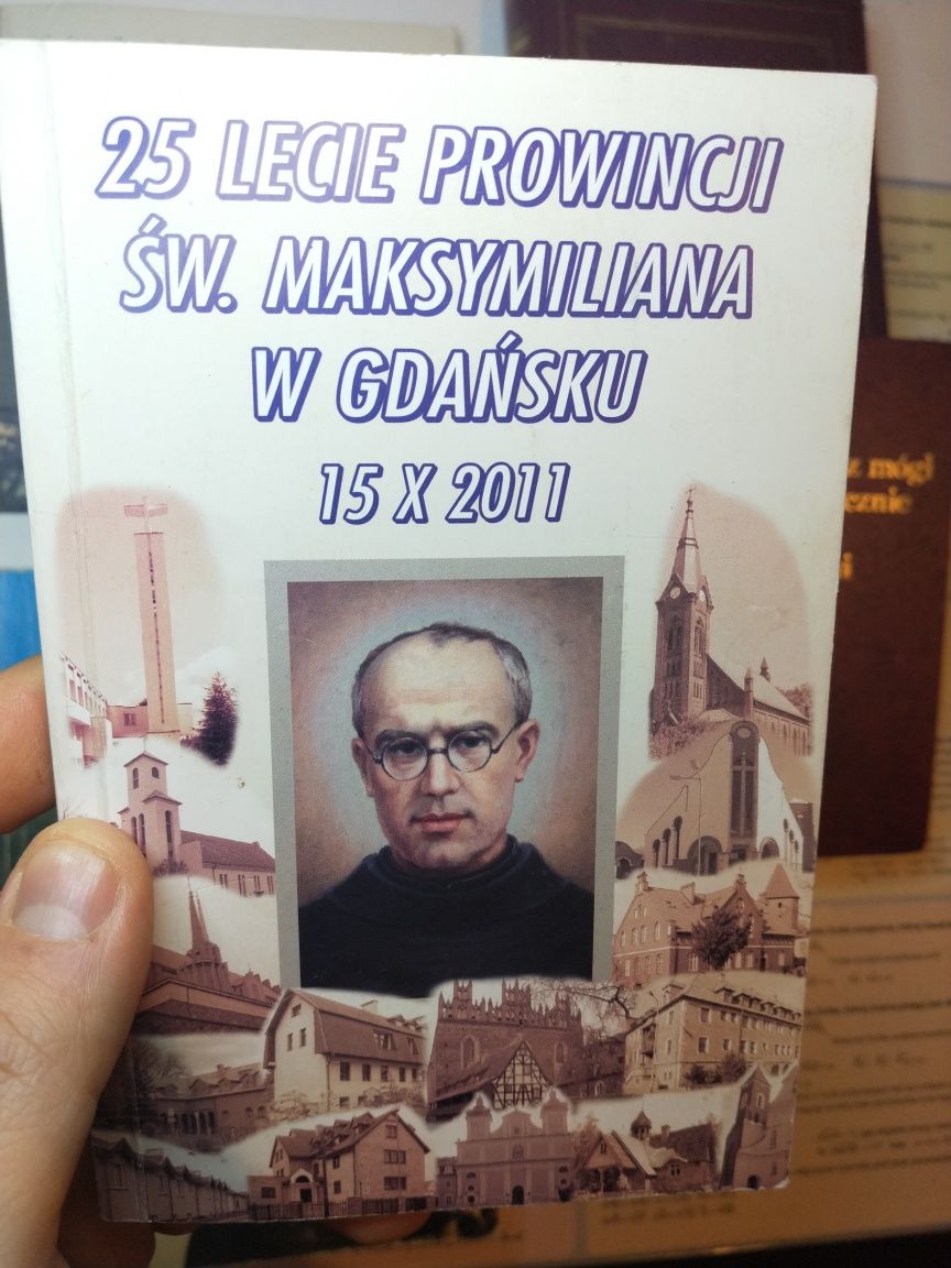 Literatura chrześcijańska książki miesięczniki książka katolicka paczk