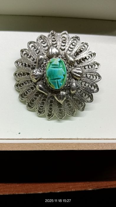 Винтажная брошь Египет