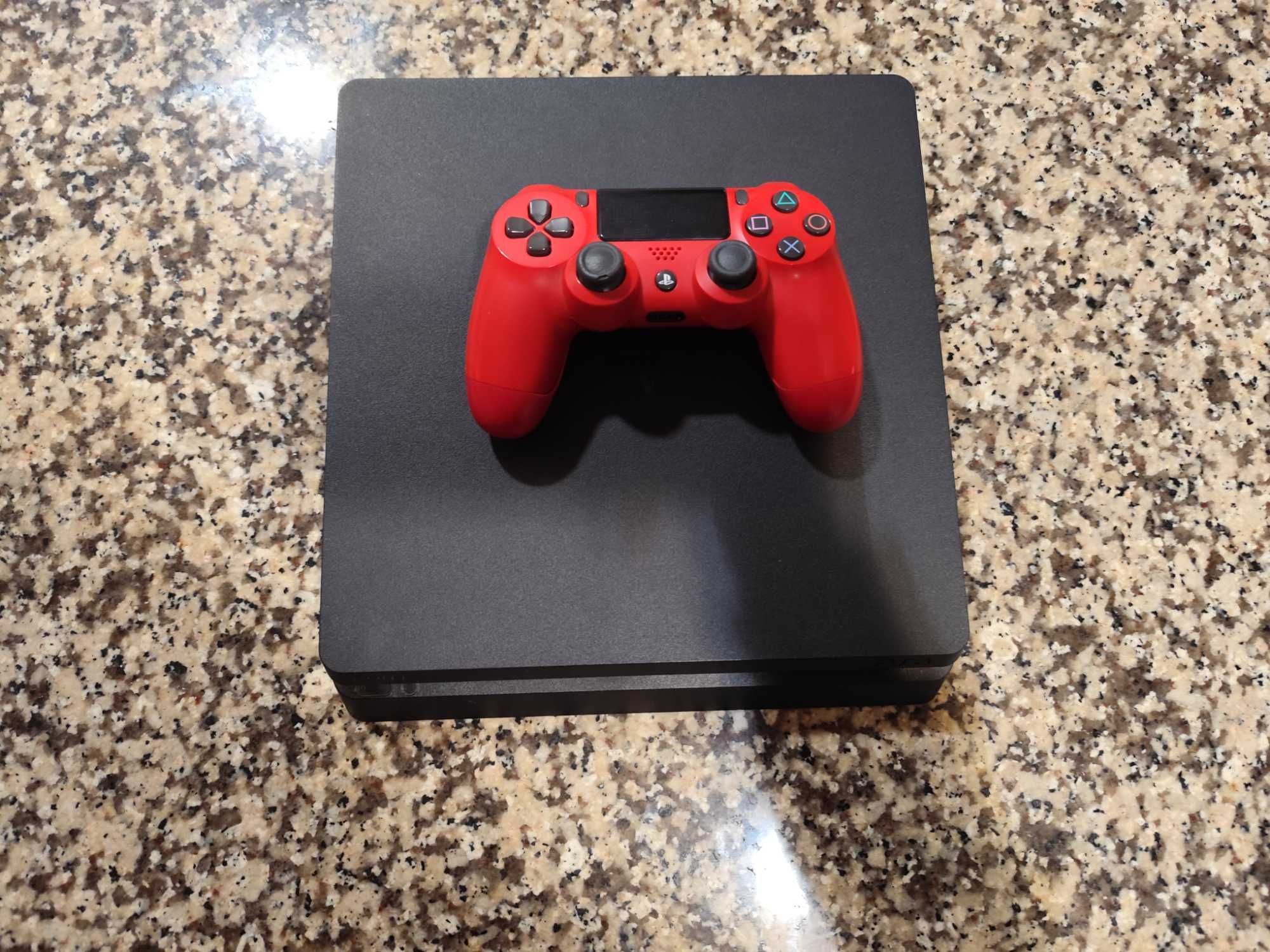 Vendo PlayStation 4 slim 1 TB
