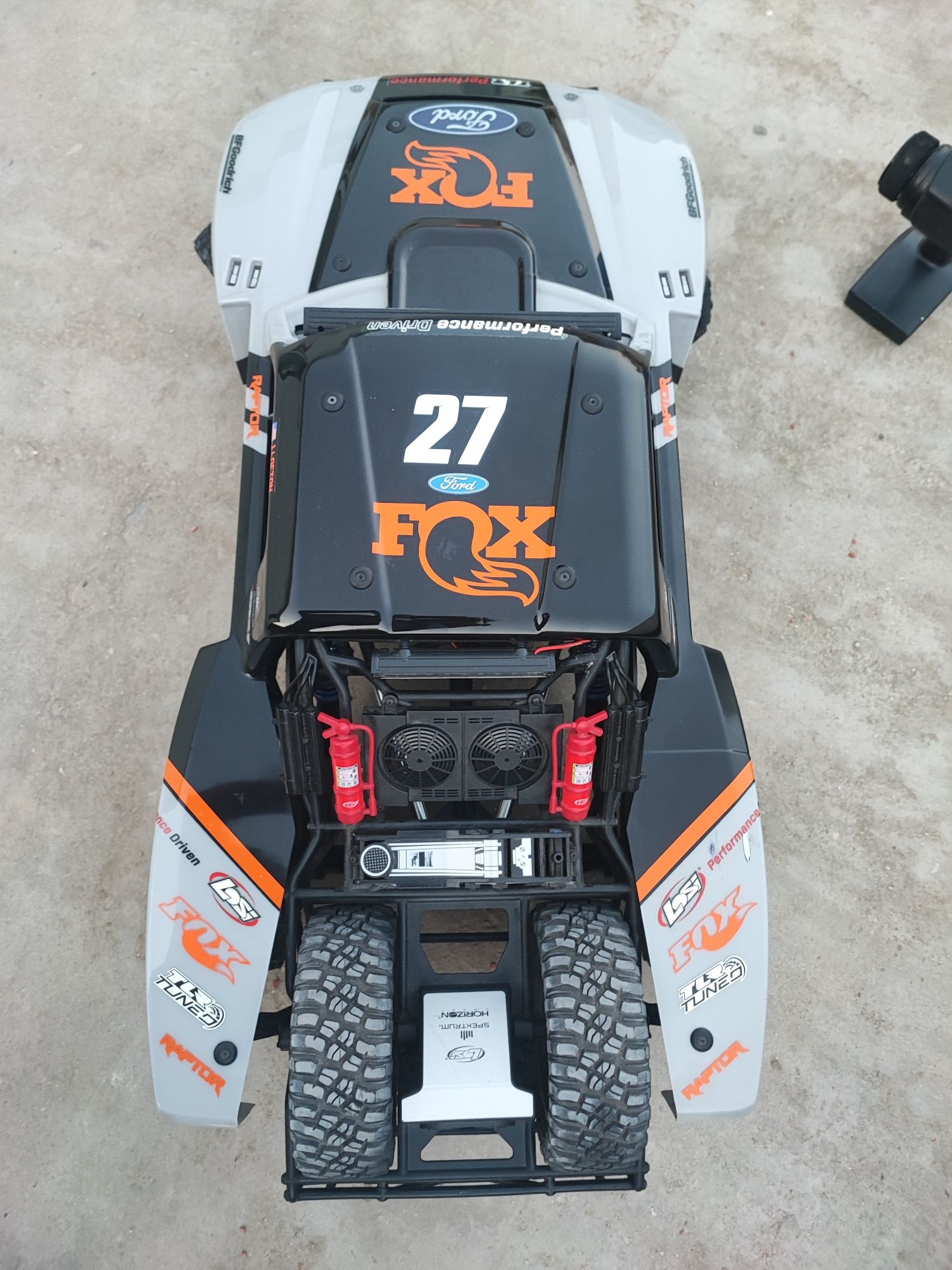 Losi super baja Rey 8s traxxas hpi Kyosho arrma tamiya axial brushless