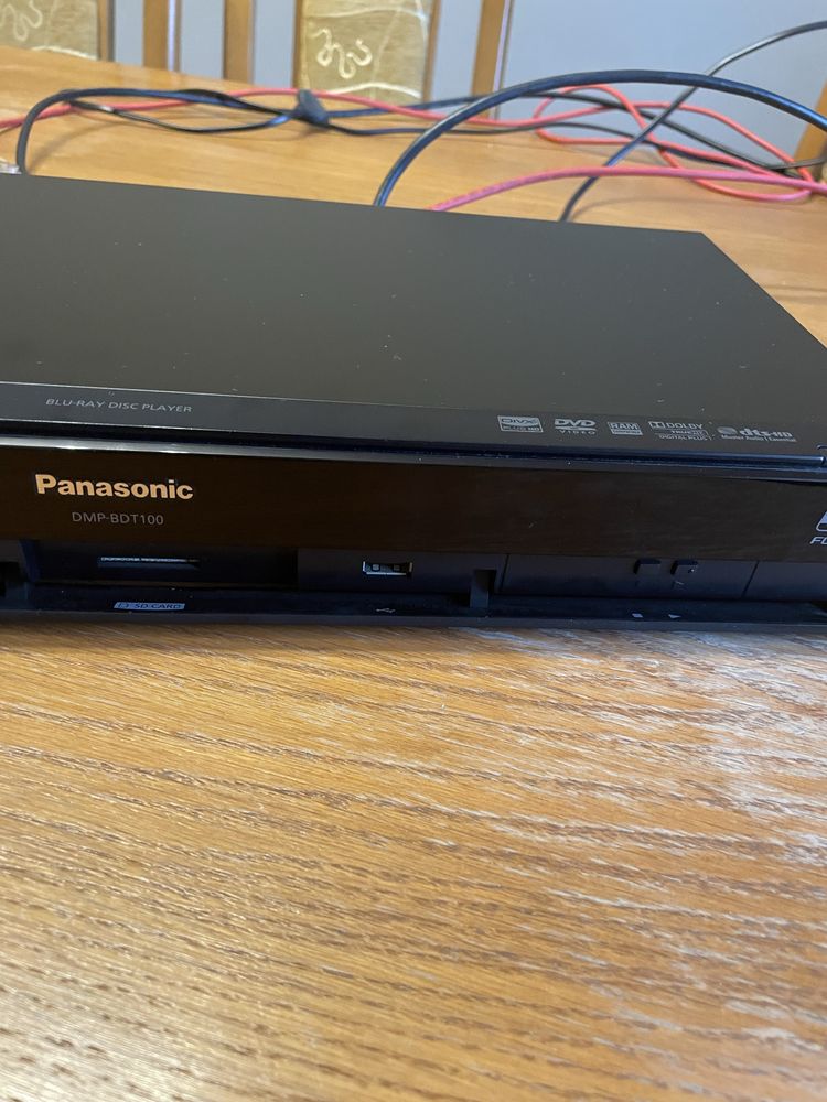 Odtwarzacz Panasonic DMB-BDT100