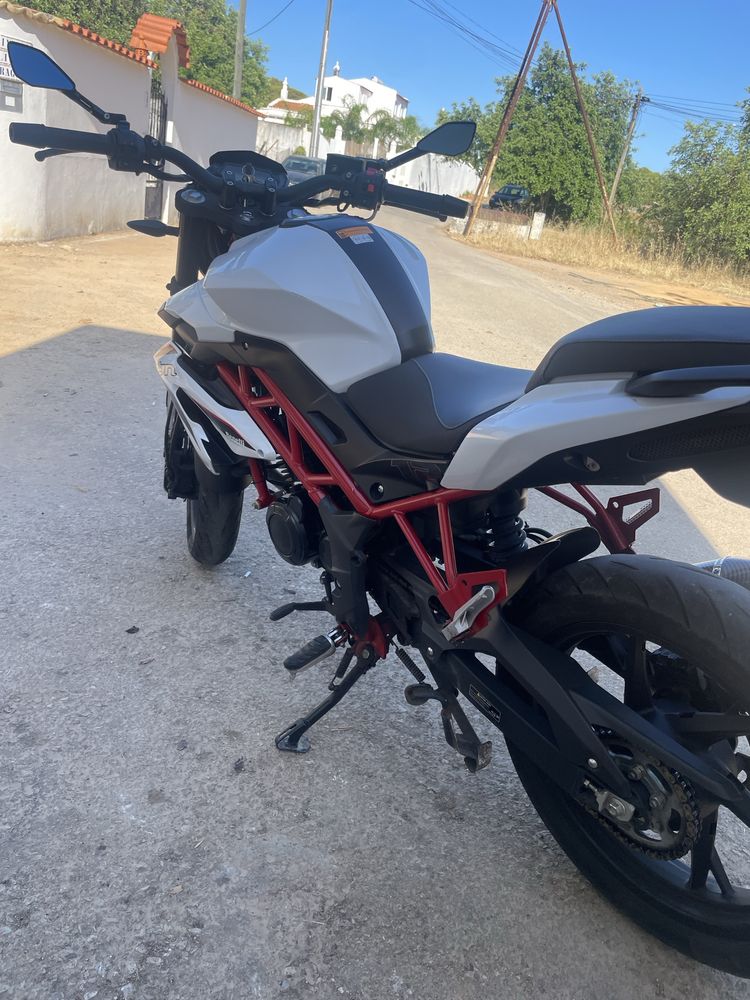 Benelli BN 125cc 2020