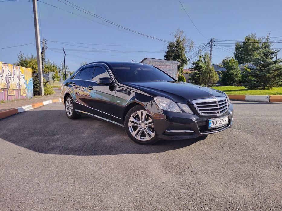 Mercedes-Benz E 220