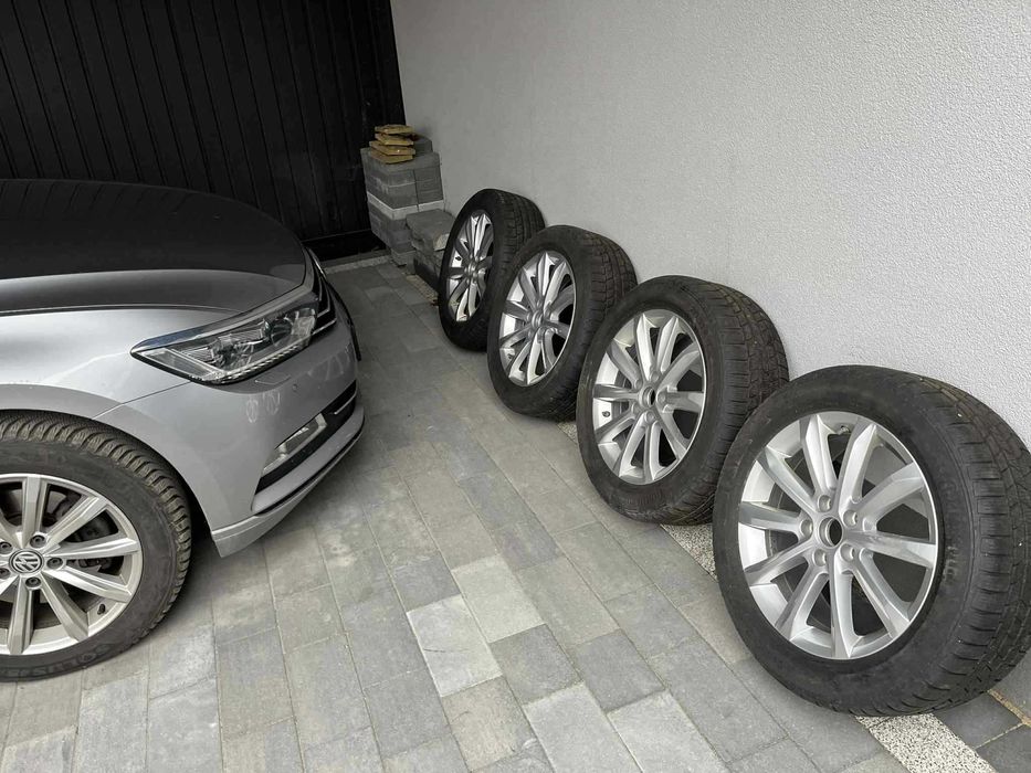 Koła Opony zimowe Continental 215/55/17 z felgami jak nowe