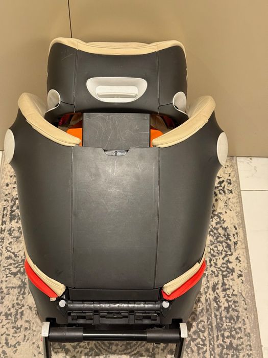 Fotelik samochodowy Cybex Solution M-fix  15-36 kg