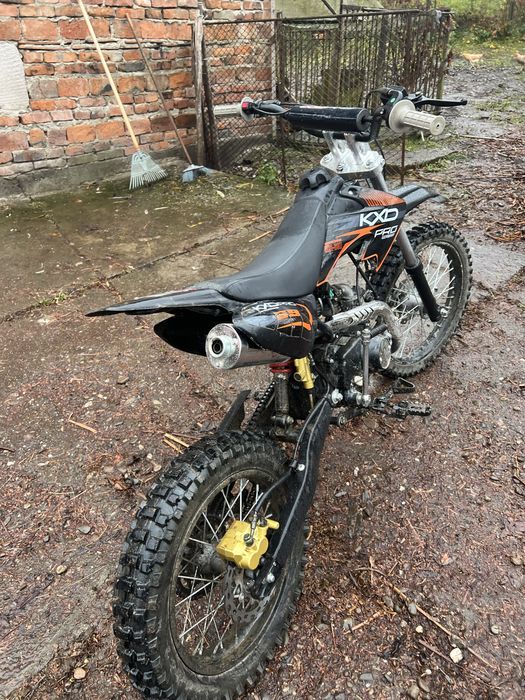 Продаю мотоцикл .