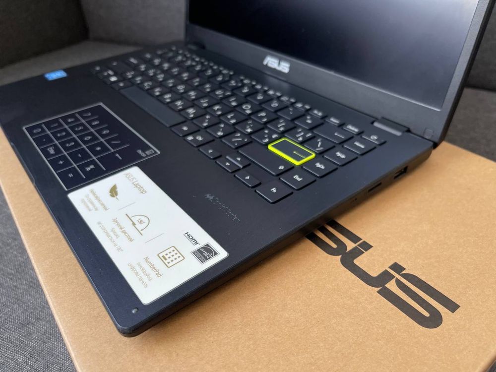 Ноутбук Asus E410MA