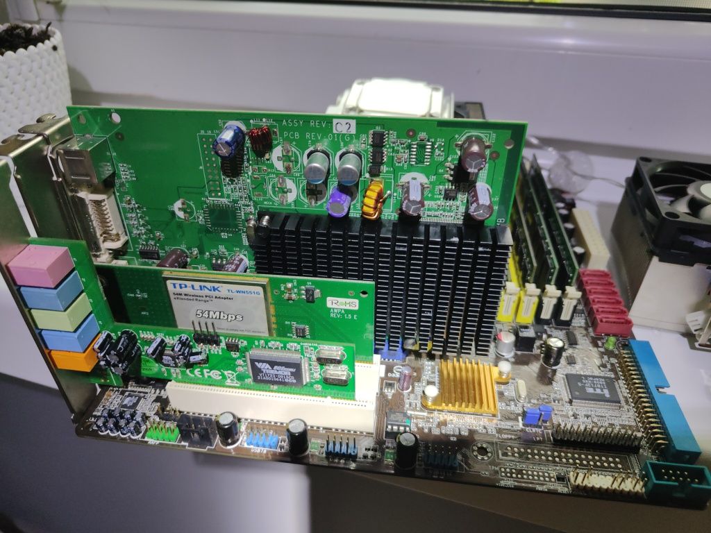 Asus M3A76-CM REV.1.100G / AMD Athlon 64 X2 / nVidia GeForce 6200TCT