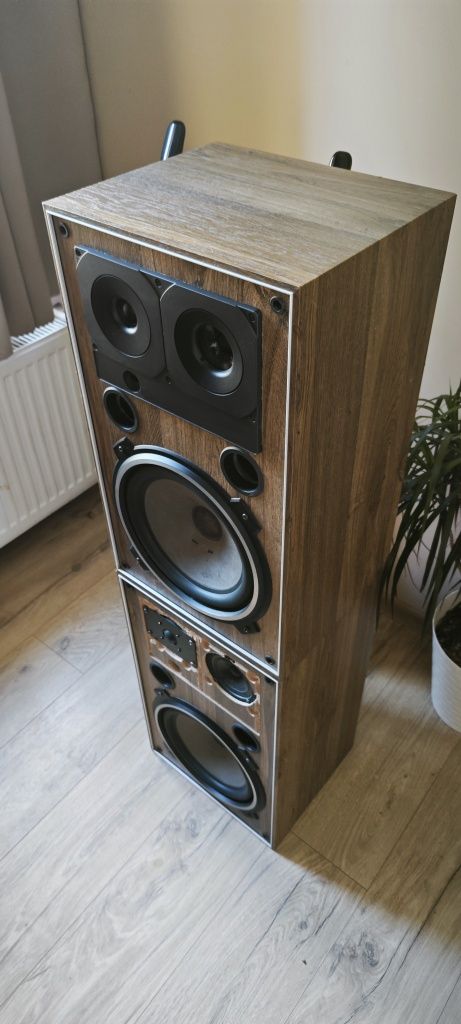 Kolumny głośnikowe trójdrożne SCAN ACUSTIC ScanLine SLB150 .