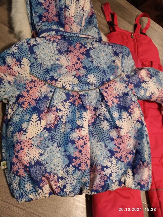 Зимний комбинезон ,шапка шлем,краги,комбез