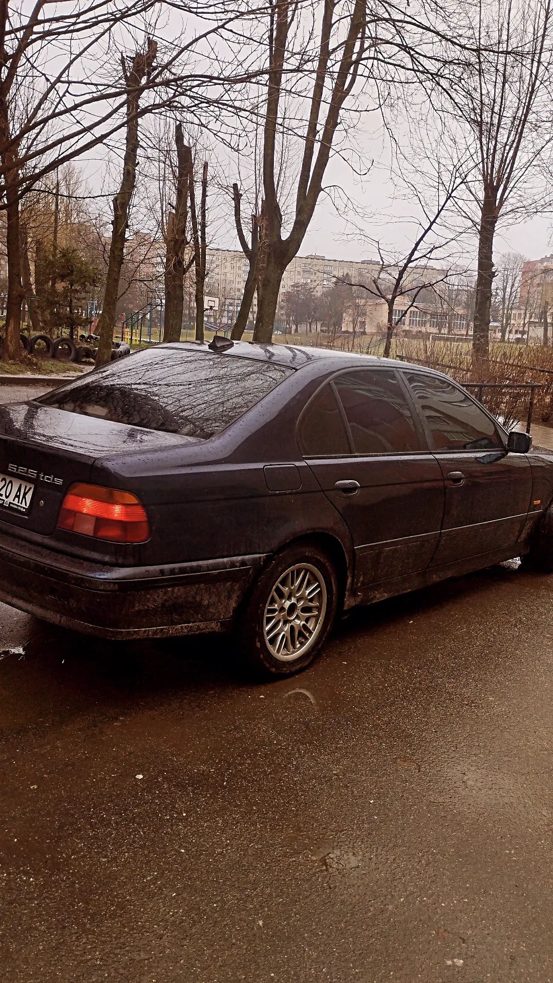 Bmw e39 на запчастини