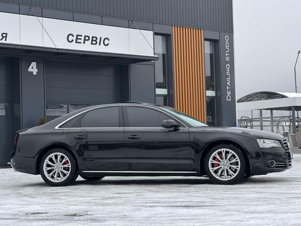 Audi A8 Quattro Super Stan