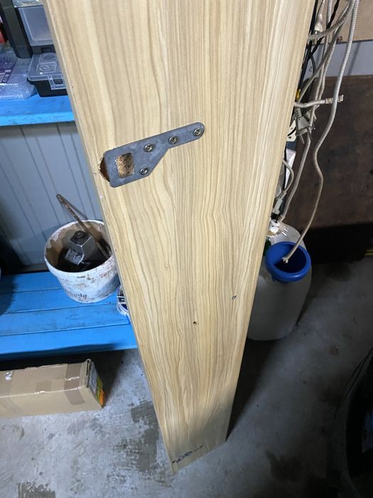 Dwie półki na ściane /jak nowe/ zawieszane